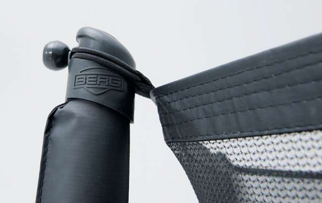 Батут Berg Favorit 430 + защитная сеть Safetynet Comfort (комплект) Батут Berg Favorit 430 + защитная сеть Safetynet Comfort (комплект)