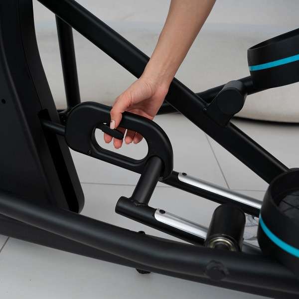 Эллиптический тренажер Oxygen Fitness PHANTOM M LCD Эллиптический тренажер Oxygen Fitness PHANTOM M LCD